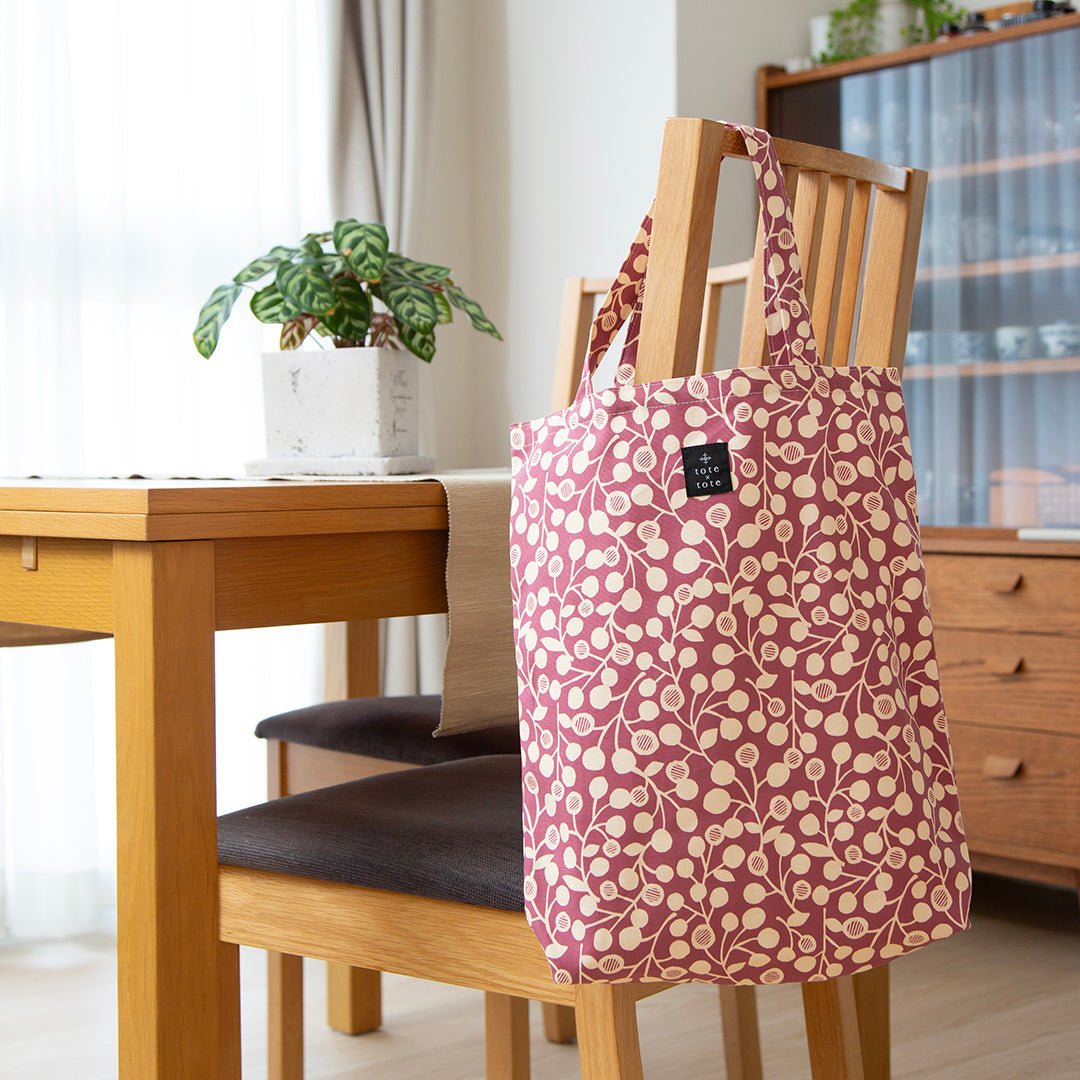 トートバッグ（retoro flower February）