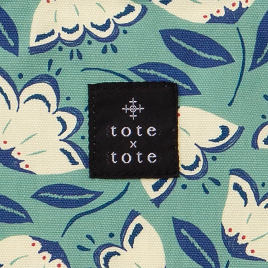 トートバッグ（retoro flower August）